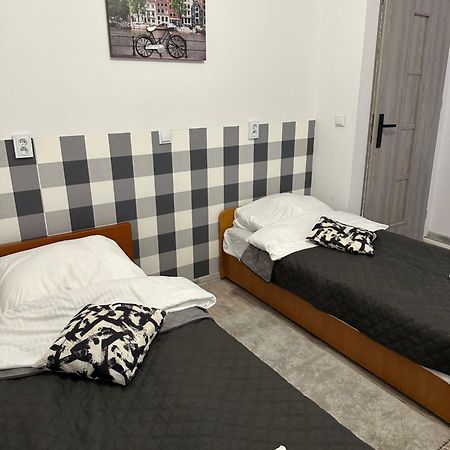 Apartament Nr 5 Lub 6 Przy Sali Kominkowej Przeczyce Exteriör bild