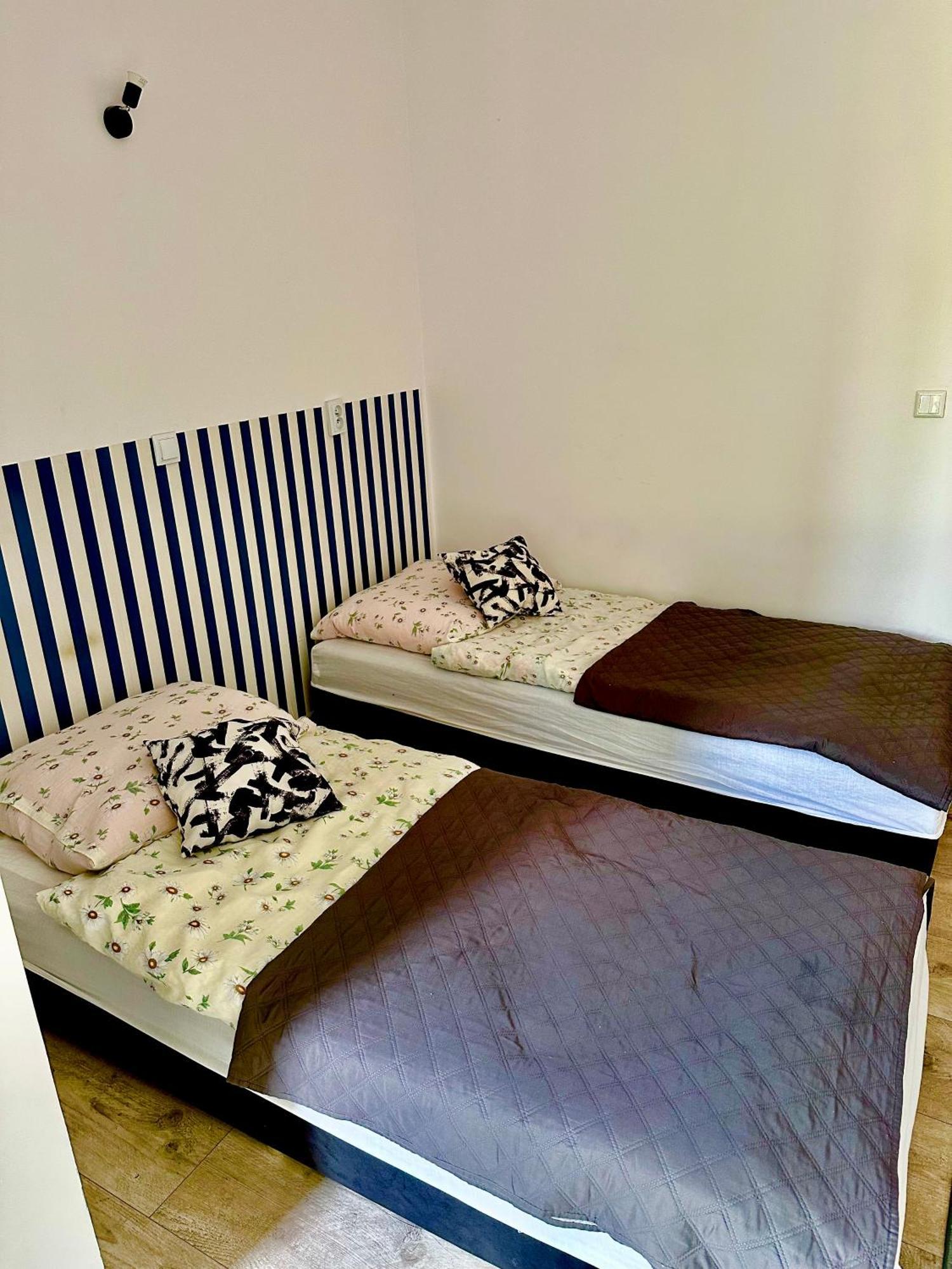 Apartament Nr 5 Lub 6 Przy Sali Kominkowej Przeczyce Exteriör bild