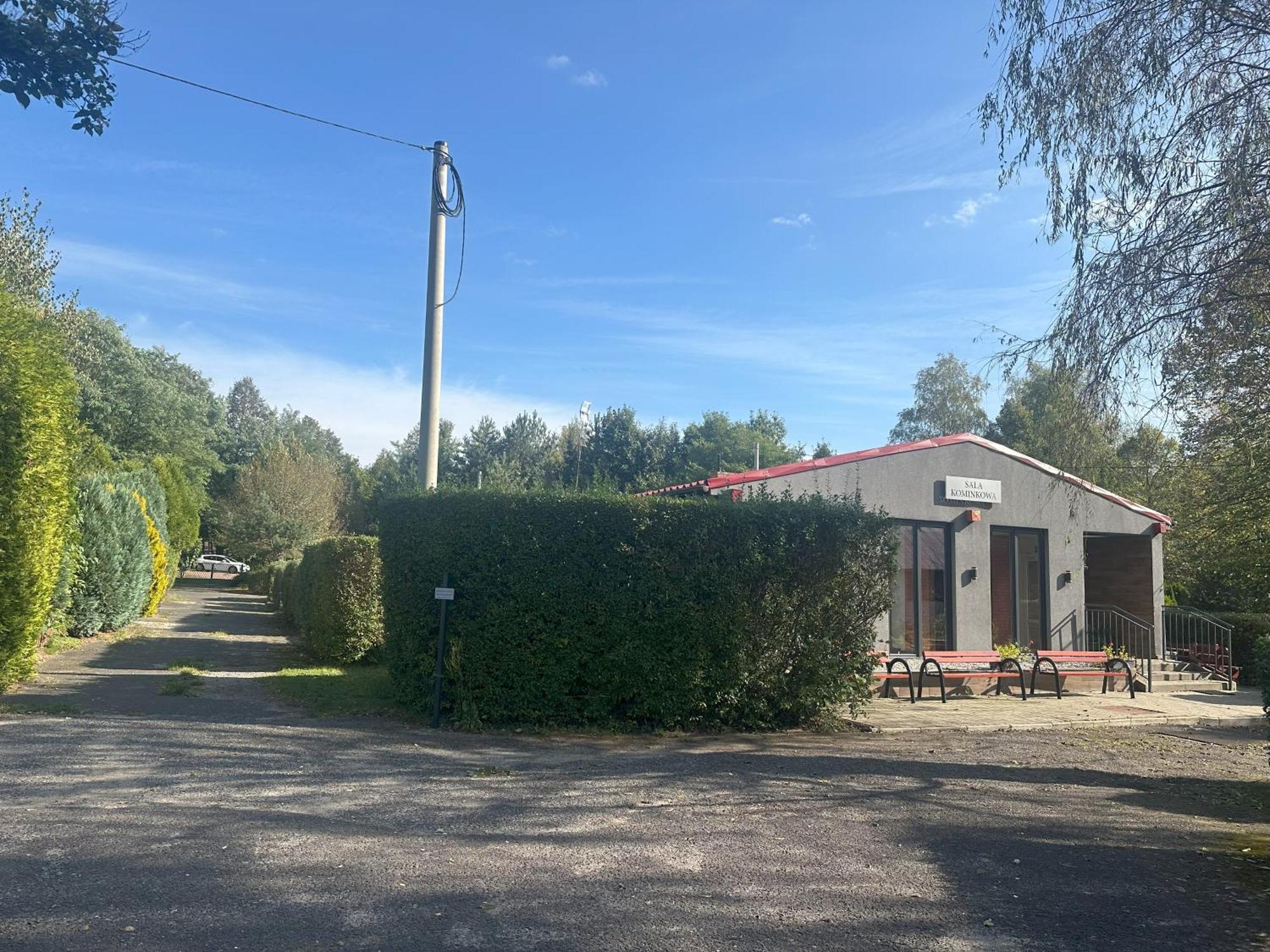 Apartament Nr 5 Lub 6 Przy Sali Kominkowej Przeczyce Exteriör bild